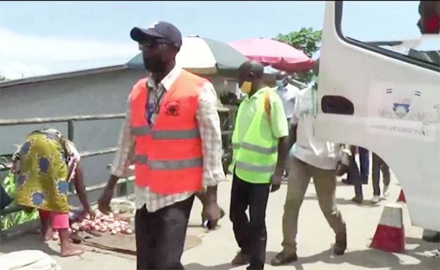 Gabon : le Gouvernement donne 48 heures aux commerçants pour libérer  les espaces anarchiquement occupés.