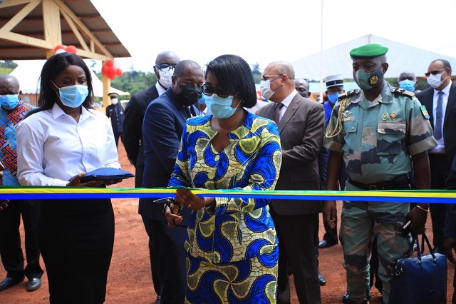 Gabon : le Premier ministre inaugure le nouveau village de Biniomi dans le département de la Mpassa