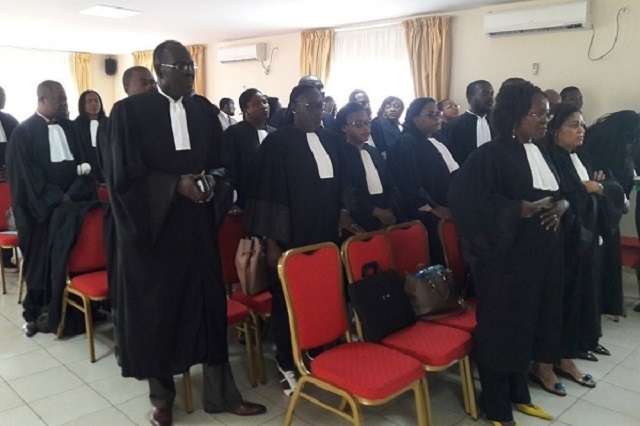 Gabon : le ministre de la Justice accorde un mois aux avocats pour élire un nouveau bâtonnier