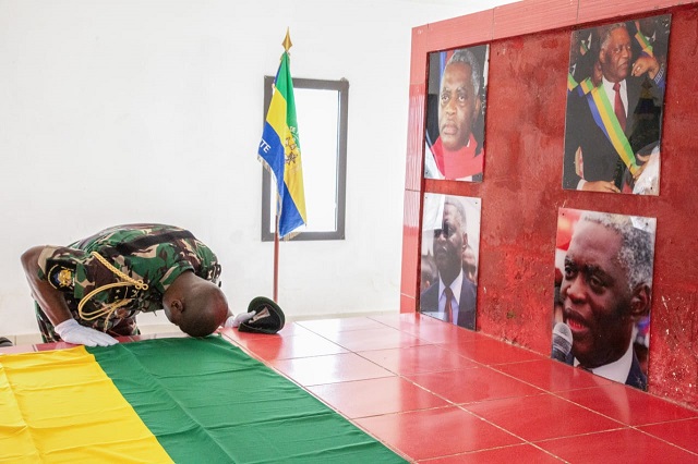 Gabon : Le chef de l’État rend hommage à Feu Pierre Mamboundou Mamboundou et Feu Paul-Marie Yembit Ndendé