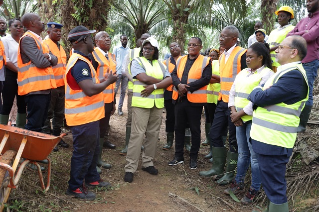 Gabon : Visite du ministère de l’Agriculture et de l’Élevage sur le site d’Olam Palm Gabon à Awala