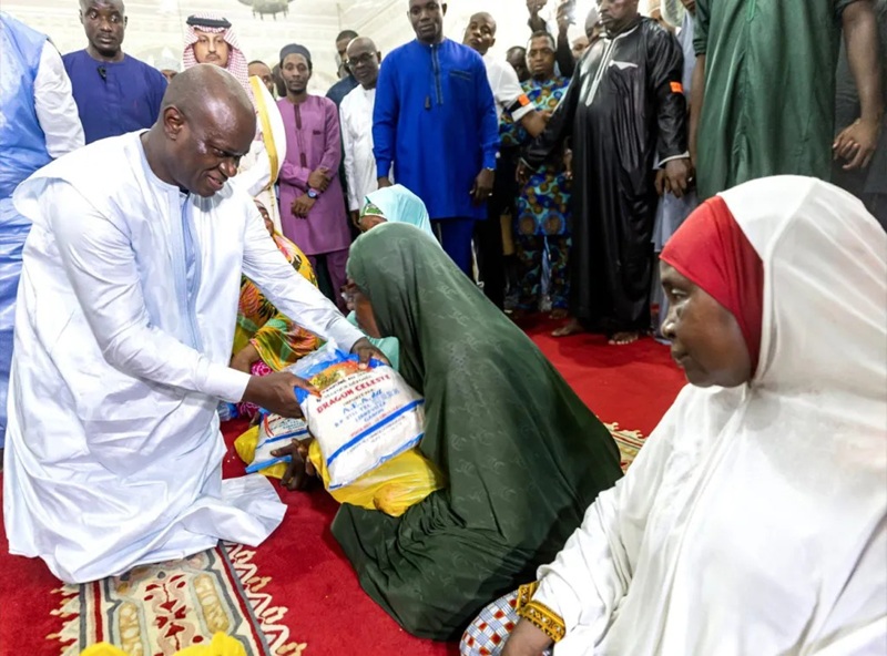 Gabon/ Ramadan : Oligui Nguema célèbre la fraternité avec la communauté musulmane
